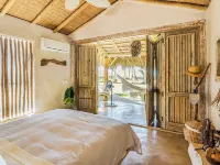 Casa Taina- 5 Bungalows, swimming pool- OCEANFRONT w/Butler and Chef Hotels in Cabrera