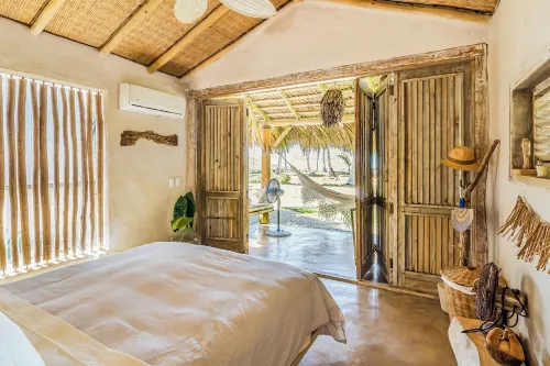 Casa Taina- 5 Bungalows, swimming pool- OCEANFRONT w/Butler and Chef