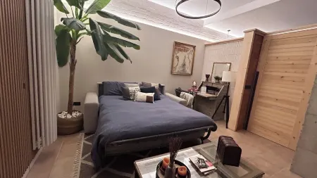 Loft de Ensueño con Piscina y Jardin Отели в г. Вильямедьяна-де-Ирегуа