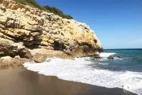 Casas del Mar 5 minutes from Sitges! Duplex with sea views Hotel a Sant Pere de Ribes