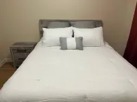 Cheerful 4 bedroom house with gym access