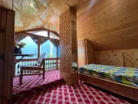 Estrella Homes - Private Cottage in Kullu Manali with Orchard