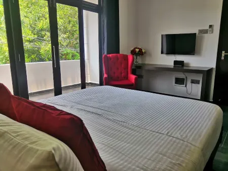 Exclusive luxury villa surrounded by beautiful mountains and river views