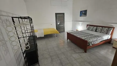 2 minutes from the Train .Apartment great for families and groups Oplonti Villa di Poppea Ruins 주변 호텔