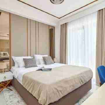 Moderna Luxury Apartments- Studio Rooms