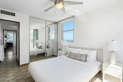 Oceanfront Terrace Communal Pool AC