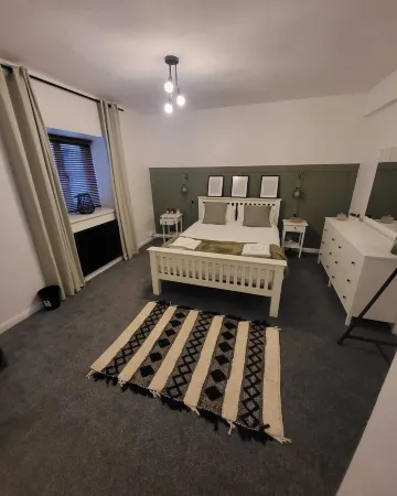 Modern 3 bed apartment at the heart of Sunderland- 5 mins to beach