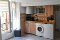 Les Chambres du Clavero Hotels in Claviers