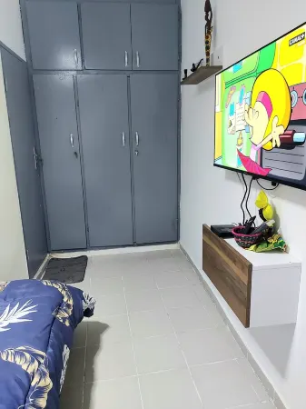 Pleasant, cosy studio with terrace, easy access.