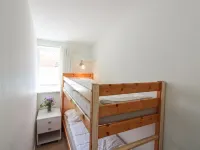 "Thyrne" - 500m from the Sea