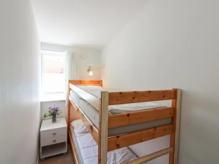 "Thyrne" - 500m from the Sea