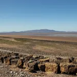 Spacious 3 bedroom townhouse by the coast, close to all amenities.