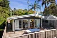 A Ray of Sunshine Beach Shack 선샤인 비치 호텔