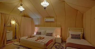 Room in Bungalow - Saharian Luxury Camp Hotels in der Nähe von Les Cles Du Desert, Merzouga Luxury Camp Bivouac