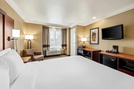 Comfort Inn & Suites Salinas