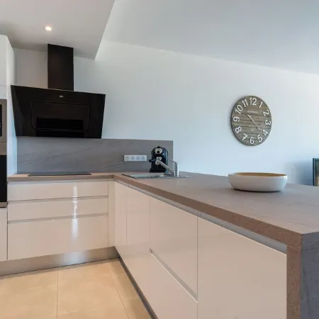 Sea view apartment
