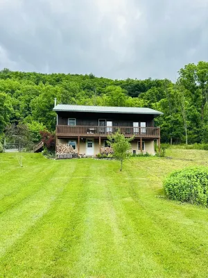 Mountain View Cabin Hotels in Italy