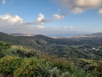 Grande Villa 10/12 Pers vue mer + Véhicule Hotels in Alata