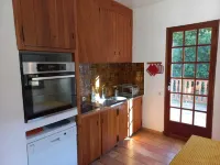 Bright, charming apartment with large terrace in a family chalet at the foot of the slopes