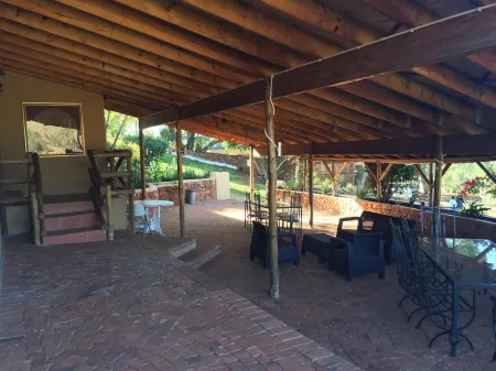 The Cradle Berry Farm Отели в г. Sterkfontein DMA