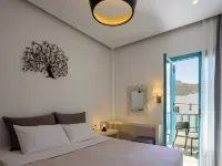 阿莫尼亞酒店 鄰近卡馬裏的酒店