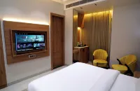 施裏達摩達爾達姆