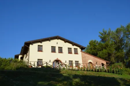 POOL FARM - APARTMENT 4 PERSONS - 2 BEDROOMS 2 BATHROOMS