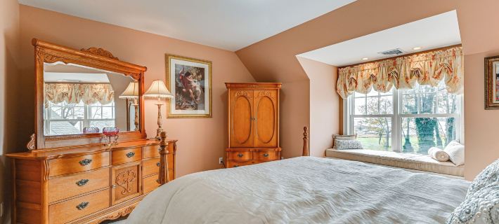 Groton Home < 1 Mi to Beach on Long Island Sound! Hotels in Groton