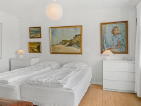 "Bruse" - 125m from the Sea Hotels in Lokken