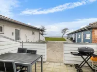 "Kari" - 50m from the sea