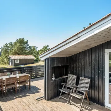 "Neija" - 800m from the Sea