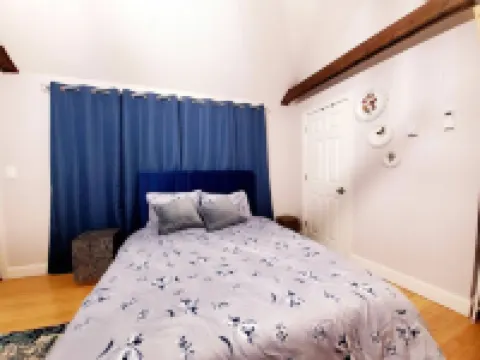 Contemporary Private Studio near Mine Falls