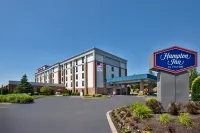 Hampton Inn Coventry-Warwick Area - parking