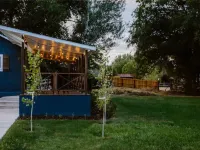 Updated cozy farmhouse Hotels in Richfield