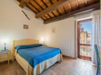 Holiday Home in Sellano with Pool & Sun Terrace - Wifi