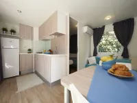 Chalet w/ Terrace & Pool