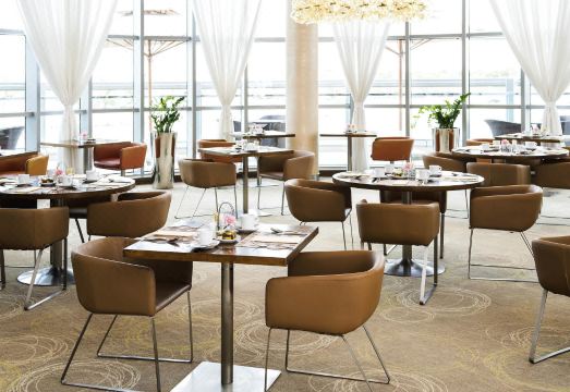 노보텔 아부 다비 게이트