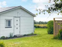 4 person holiday home in FALKENBERG-By Traum Hôtels à : 