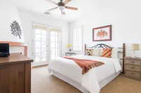 Majestic Mountain Views- 2 private patios- 2 bed/2 bath sleeps 6- 064225