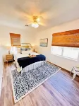 Charming 2-bedroom house in Ardmore with AC, WiFi. Enjoy your stay