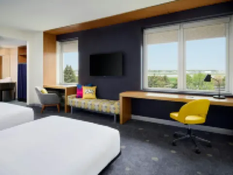 アロフト モントリオール エアポート ドルヴァルのホテル