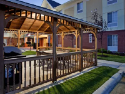 Candlewood Suites KANSAS CITY SPEEDWAY by IHG Hotels in Wyandotte County