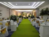 Front One Hotel Tulungagung Hoteles en Tulungagung