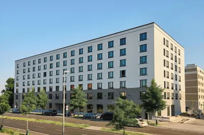 หาบีท - ดิ วอเตอร์ฟร้อนท์ โรงแรมใกล้Soviet War Memorial Treptow