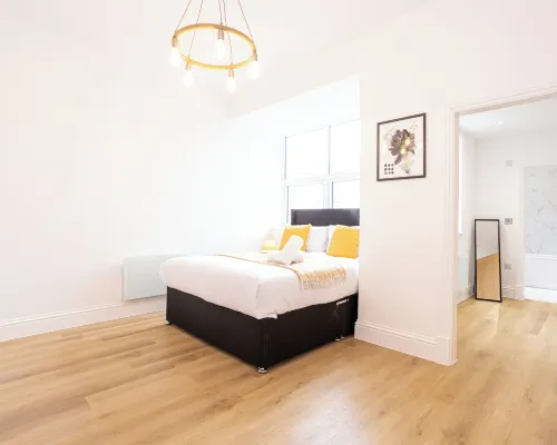 Flat 2 15 Longley Road Hotels in Worsley