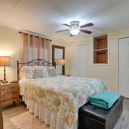 Walk to Ocean: Surfside Beach Home w/ Pool Access