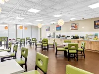 Quality Inn & Suites Hotels near State Museum