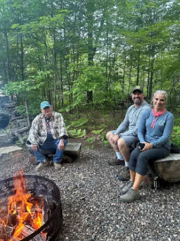 Charming 2-bedroom cabin with WiFi, AC in wonderful Hayward Wisconsin