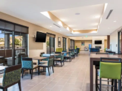 錫安公園區舒適套房酒店 哈里肯酒店