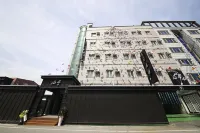 Iksan Sopung - Motels